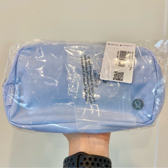 NWT Lululemon Everywhere Belt bag Pastel Blue silver hardware logo 1L size - Picture 2 of 15